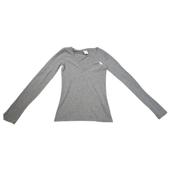 Abercrombie Kids Girls Sz LG Long Sleeve Gray Top Sequin Fall Winter Preppy EUC - Picture 1 of 8